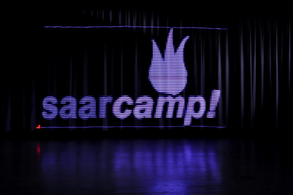 SaarCamp Logo mit unserem Stick lightpainted (Foto: Andreas Sutor)