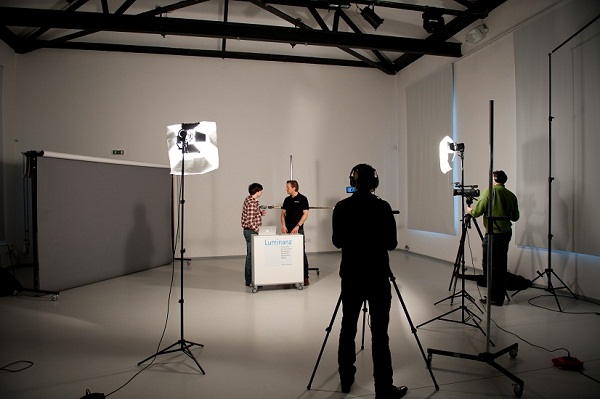 FotoTV Videoproduktion über unseren LED Strip für's Lightpainting